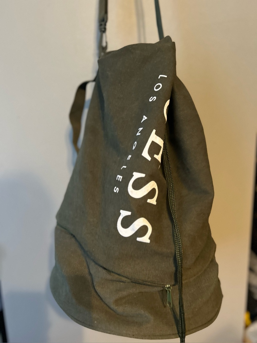 Vintage 90s/y2k Guess duffle bag - Picture 10 of 16